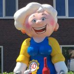 Opblaaspop Sarah met rollator